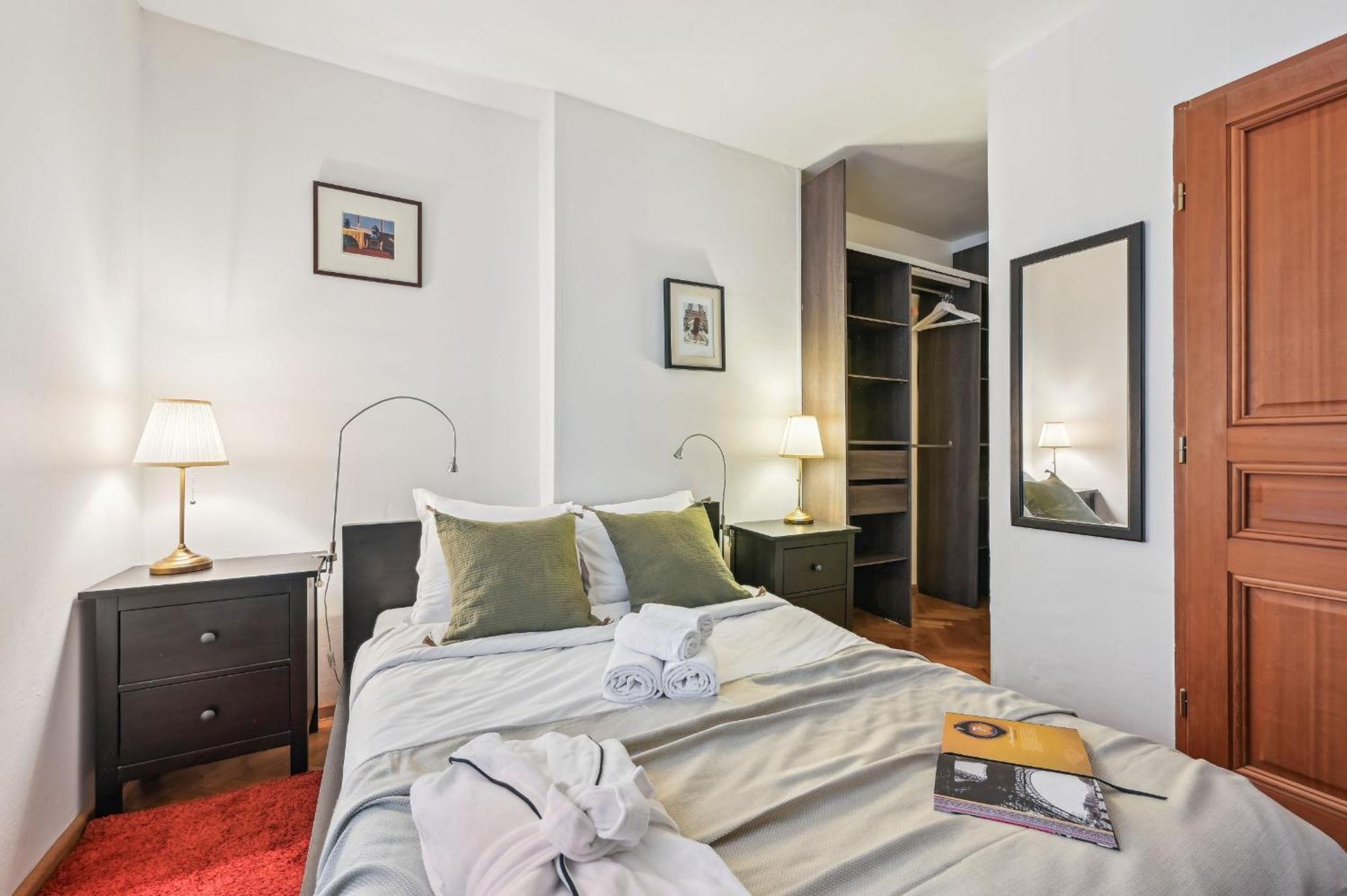 Eiffel Tower & Hotel Des Invalides - 1Br - Cityapartmentstay Paříž Exteriér fotografie