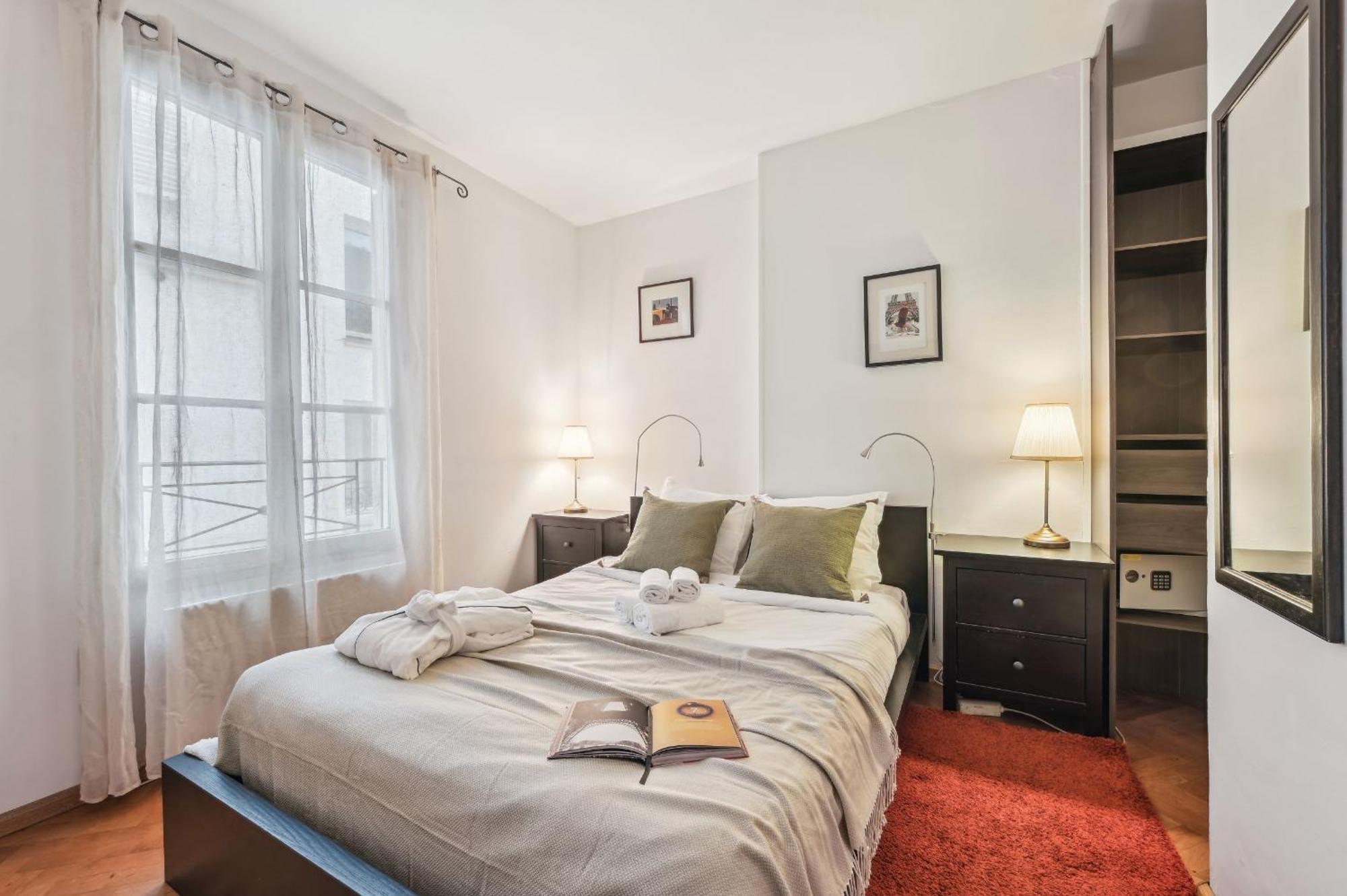 Eiffel Tower & Hotel Des Invalides - 1Br - Cityapartmentstay Paříž Exteriér fotografie